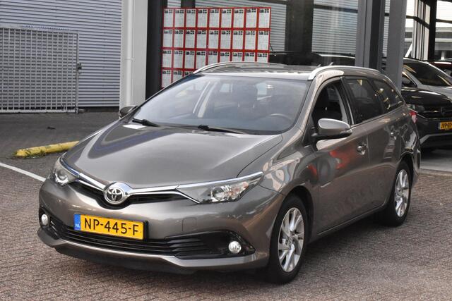 Toyota AURIS Touring Sports 1.2T Aspiration 100% Onderhouden | Navigatie | Camera | 12 mnd BOVAG garantie | Whatsapp 06-53188999