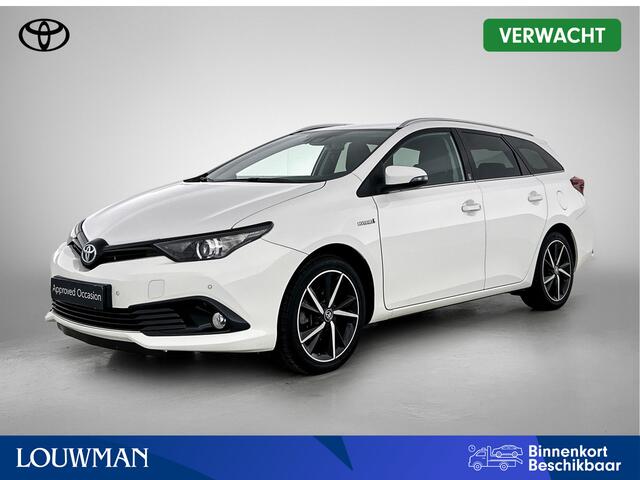 Toyota AURIS Touring Sports 1.8 Hybrid Dynamic Ultimate | Stoelverwarming | Buitenspiegels Elektrisch Verstel/inklapbaar | Cruise Control | Climate Control | Achteruitrijcamera | Parkeersensoren voor+achter | 17" Velgen |