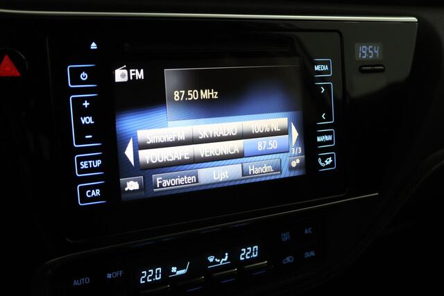 Toyota AURIS Touring Sports 1.8 Hybrid Executive | Stoelverwarming | Trekhaak | Keyless | Cruisecontrol |