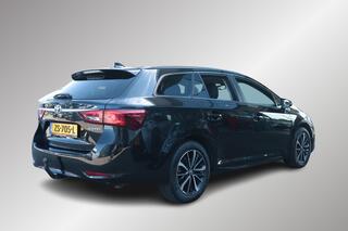 toyota-avensis-touring-sports-1.8-v