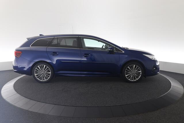 Toyota AVENSIS Touring Sports 1.8 VVT-i Executive Business