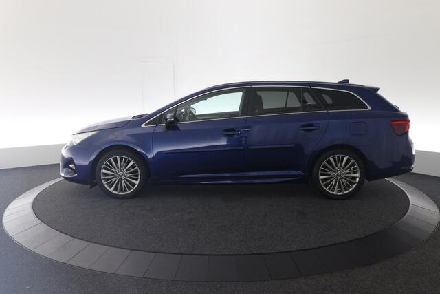 Toyota AVENSIS Touring Sports 1.8 VVT-i Executive Business
