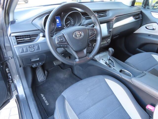 Toyota AVENSIS 1.8 VVT-I Lease Pro Ecc Cruise Trekhaak 2016
