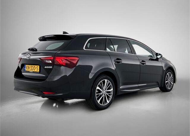 Toyota AVENSIS Touring Sports 1.8 VVT-i Dynamic | Stoelverwarming | Dealer Onderhouden | Navigatie | Climate Control | Cruise Control | SL 22