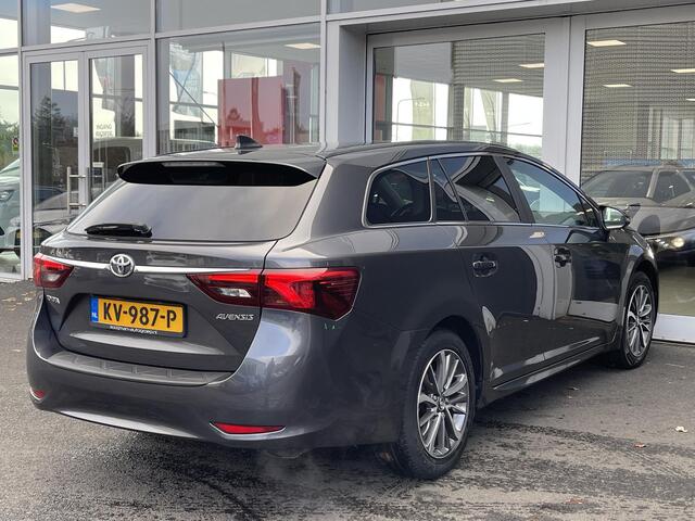 Toyota AVENSIS Touring Sports 1.8 VVT-i Business Pro