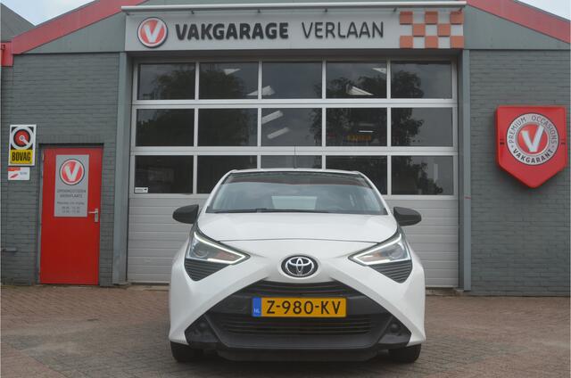 Toyota AYGO 1.0 VVT-i x 5 deurs 12 mnd. gar.