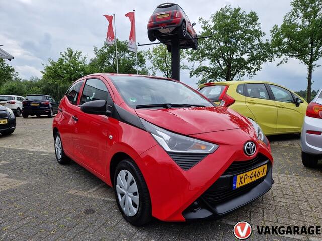 Toyota AYGO 1.0 VVT-i x-fun