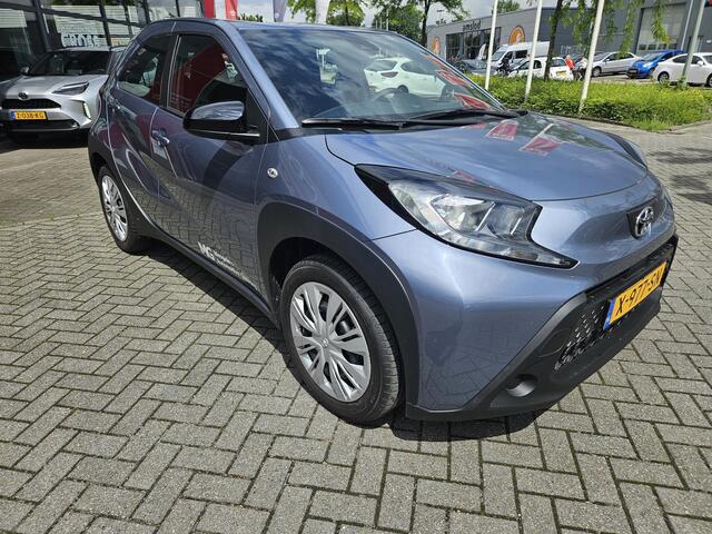 Toyota AYGO X 1.0 VVT-i MT play | DEMO