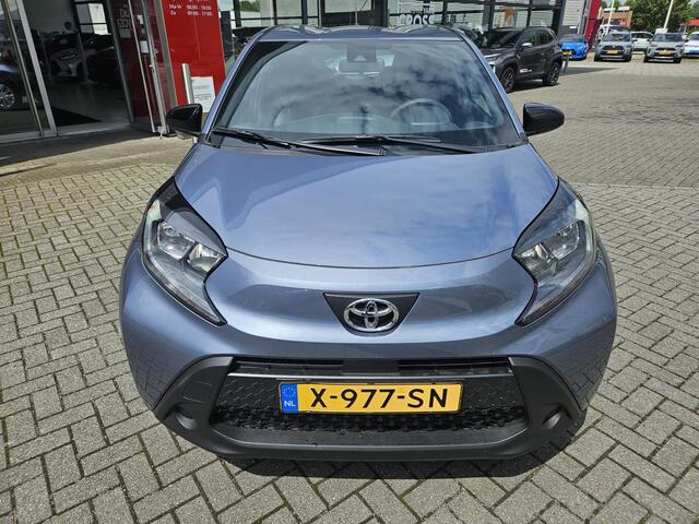 Toyota AYGO X 1.0 VVT-i MT play | DEMO