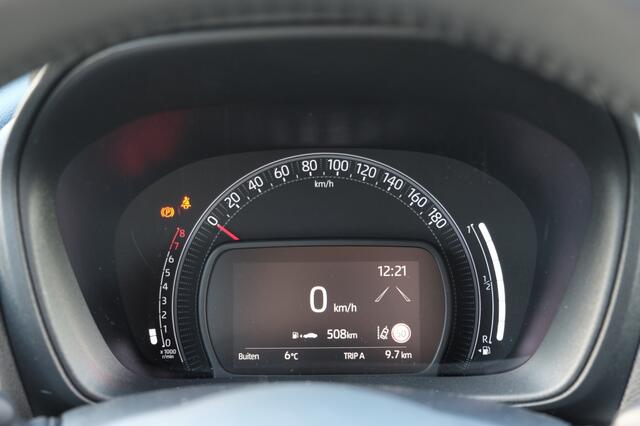 Toyota AYGO 1.0 VVT-i MT Premium | Apple CarPlay® & Android Auto(TM) | Airco |