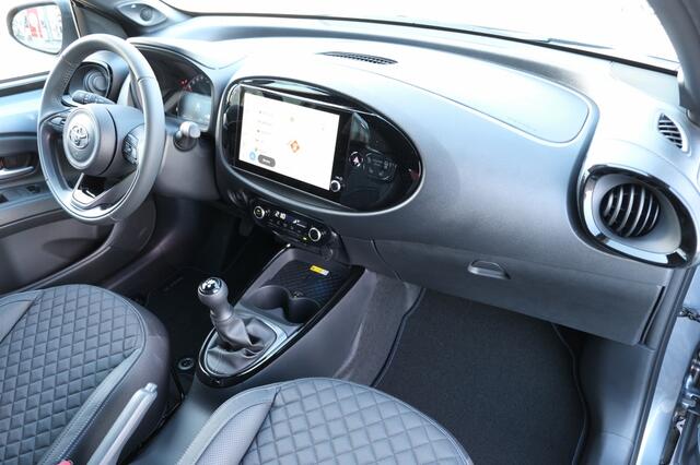 Toyota AYGO 1.0 VVT-i MT Premium | Apple CarPlay® & Android Auto(TM) | Airco |