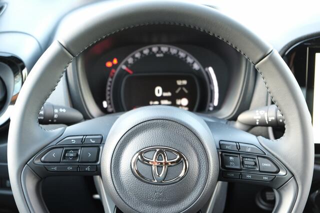 Toyota AYGO 1.0 VVT-i MT Premium | Apple CarPlay® & Android Auto(TM) | Airco |