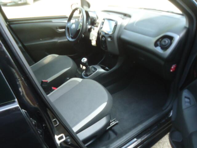 Toyota AYGO 1.0 VVT-i x-play