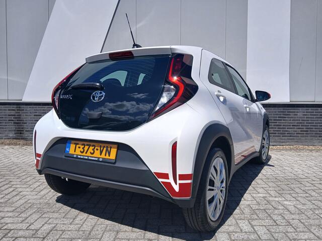 Toyota AYGO X 1.0 VVT-i MT Play met RED pakket