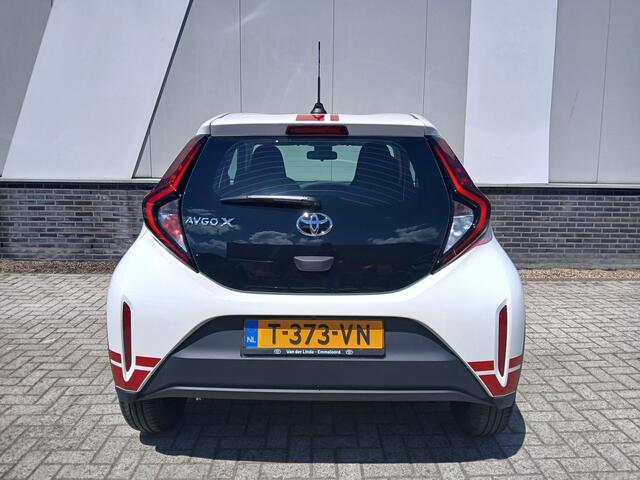 Toyota AYGO X 1.0 VVT-i MT Play met RED pakket