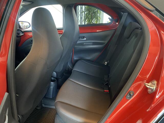 Toyota AYGO X 1.0 VVT-i MT Premium | Navi | Apple Carplay | Camera | P. Sensoren | Climate Control |