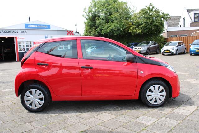 Toyota AYGO 1.0 VVT-i x-fun