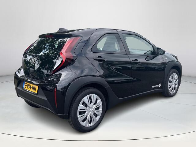 Toyota AYGO X 1.0 VVT-i MT play | Night Sky Black metallic | Demonstratie auto |