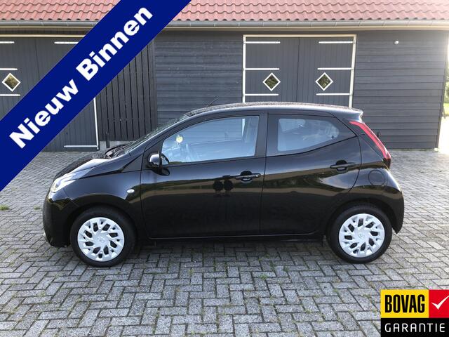 Toyota AYGO 1.0 VVT-i x-play Led Camera speed limiter Nap