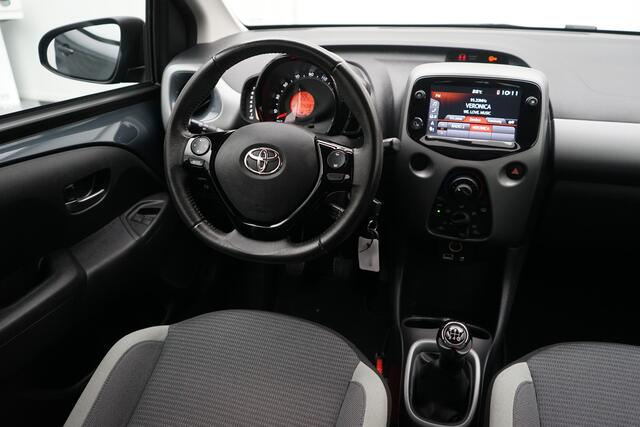 Toyota AYGO 1.0 VVT 73 PK x-play Camera Carplay Navi Airco LED