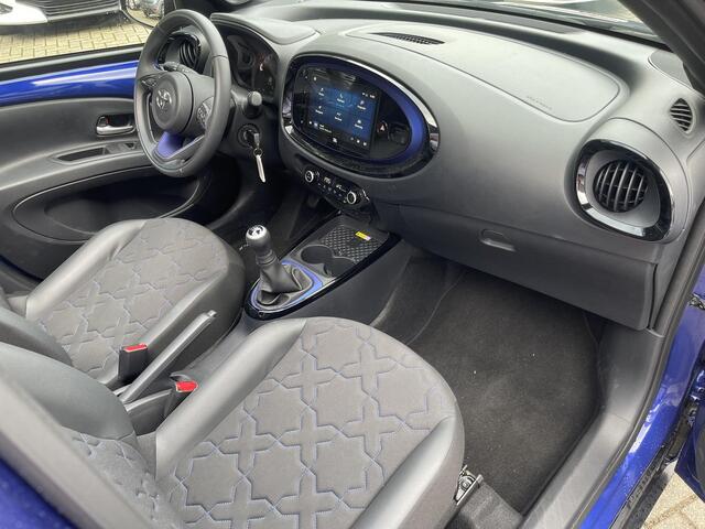 Toyota AYGO X 1.0 VVT-i MT envy Cabrio