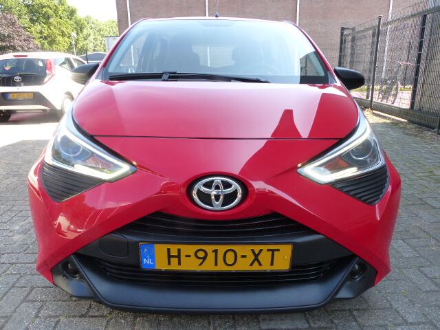 Toyota AYGO 1.0 VVT-i x-fun