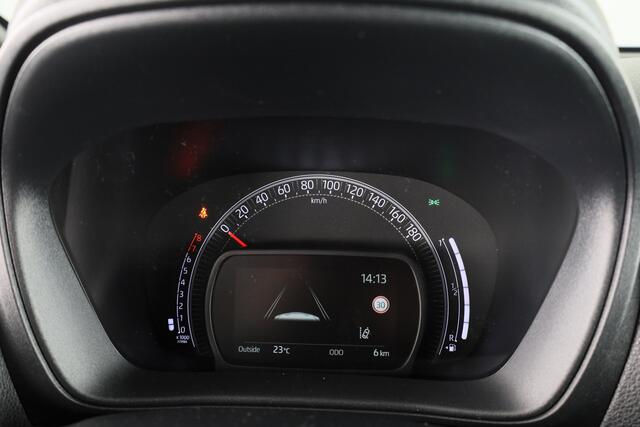 Toyota AYGO X 1.0 VVT-i MT play *DEMO* | Apple Carplay / Android Auto | Parkeercamera |