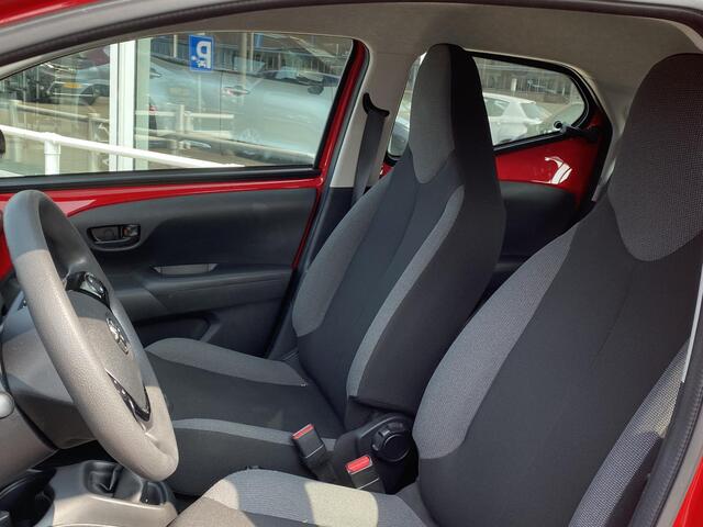 Toyota AYGO 1.0 VVT-i x-fun
