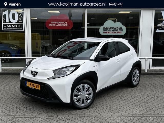 Toyota AYGO X 1.0 VVT-i S-CVT play Automaat, hoge instap, Apple carplay, android auto, Adaptieve cruise control, Airco ETC.