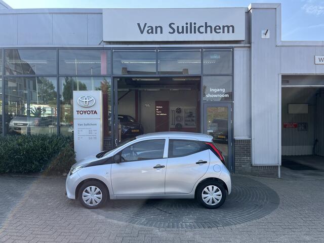 Toyota AYGO 1.0 VVT-i x-fun