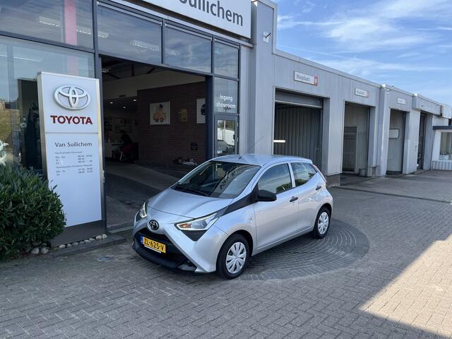 Toyota AYGO 1.0 VVT-i x-fun
