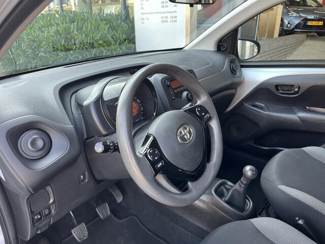 Toyota AYGO 1.0 VVT-i x-fun