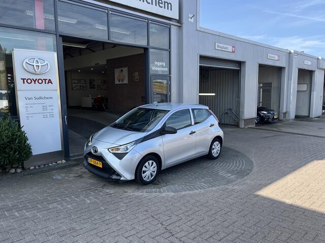 Toyota AYGO 1.0 VVT-i x-fun