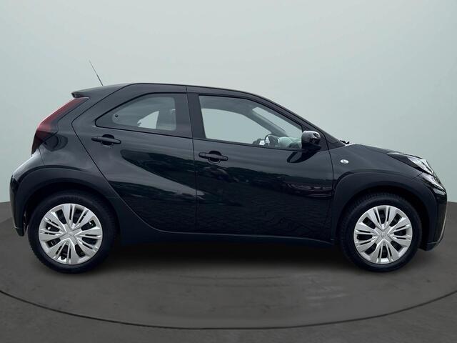 Toyota AYGO X 1.0 VVT-i MT play Airco / Cruise Control Adaptief / Camera Achter / Navi via App