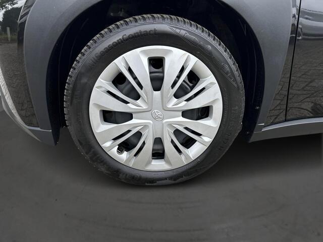 Toyota AYGO X 1.0 VVT-i MT play Airco / Cruise Control Adaptief / Camera Achter / Navi via App
