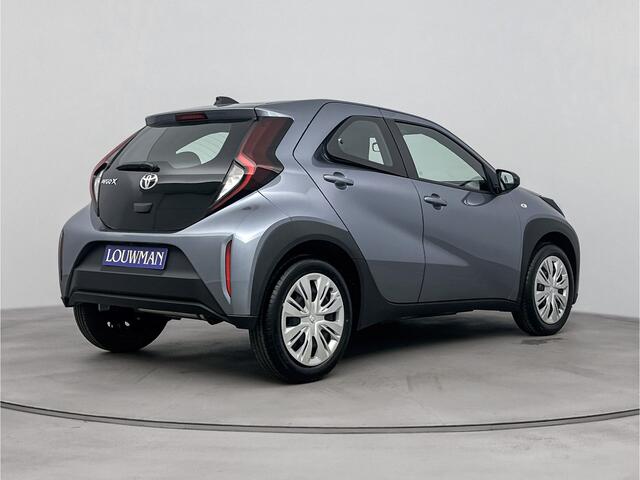 Toyota AYGO X 1.0 VVT-i MT play