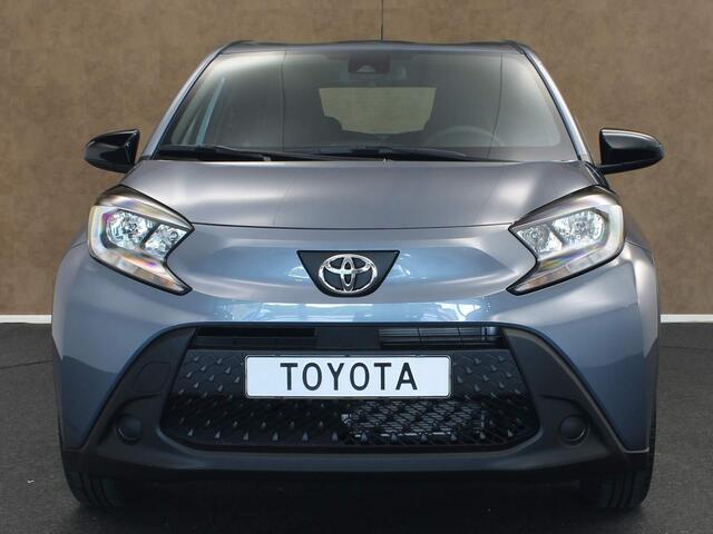 Toyota AYGO X 1.0 VVT-i MT Play - DIRECT UIT VOORRAAD LEVERBAAR - AIRCO - VOORSTOELEN VERWARMD - APPLE CARPLAY/ ANDROID AUTO - ADAPTIEVE CRUISE CONTROL - ACHTERUITRIJCAMERA -DAB RADIO