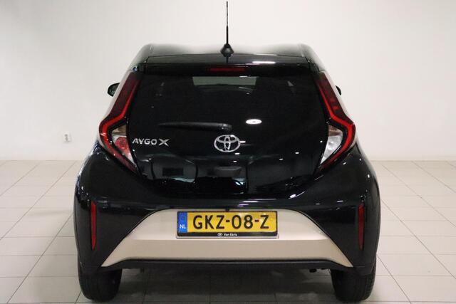 Toyota AYGO X 1.0 VVT-i MT Pulse, BTW, Apple CarPlay / Android Auto, Adaptive Cruisecontrol, Grootlicht assistant, Handgeschakeld!