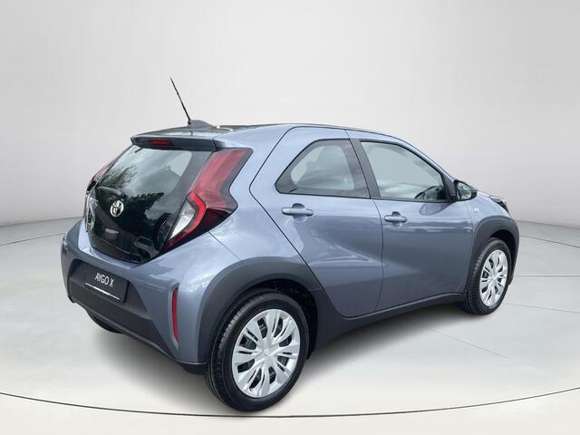 Toyota AYGO X 1.0 VVT-i MT play | Apple Carplay | Android Auto