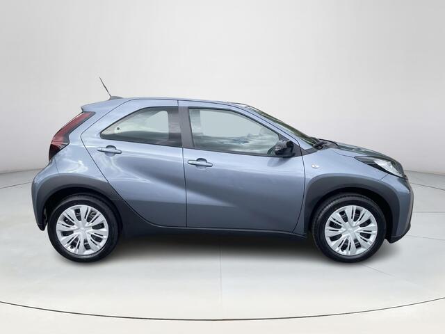 Toyota AYGO X 1.0 VVT-i MT play | Apple Carplay | Android Auto