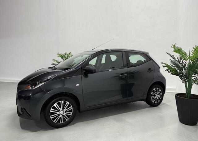 Toyota AYGO 1.0 VVT-i x-fun | AIRCO | 5D | BLUETOOTH