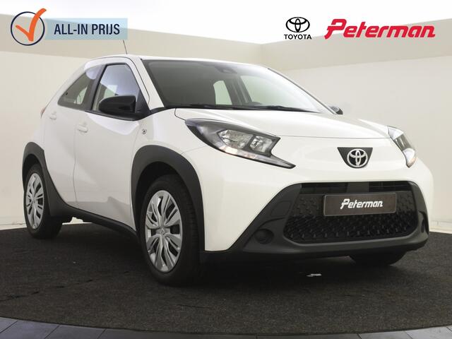Toyota AYGO 1.0 VVT-i MT play | Apple & Android Carplay | Camera