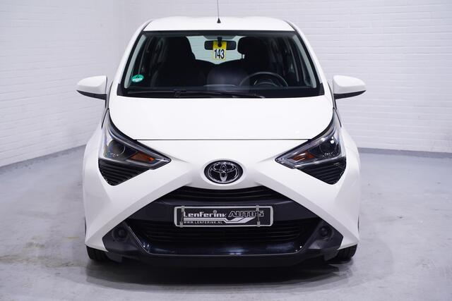 Toyota AYGO 1.0 VVT-i x-play Achteruitrijcamera Apple Carplay 1e Eigenaar NAP