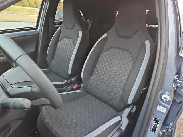 Toyota AYGO X 1.0 VVT-i MT Pulse