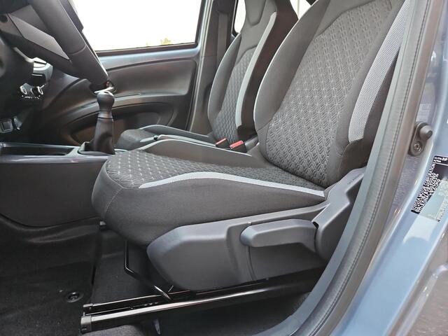 Toyota AYGO X 1.0 VVT-i MT Pulse