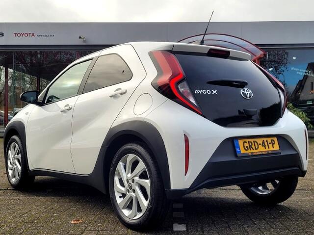 Toyota AYGO 1.0 VVT-i MT first | Cruise | Stoelverwarming