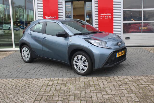 Toyota AYGO X 1.0 VVT-i S-CVT Play met trekhaak(NL auto)