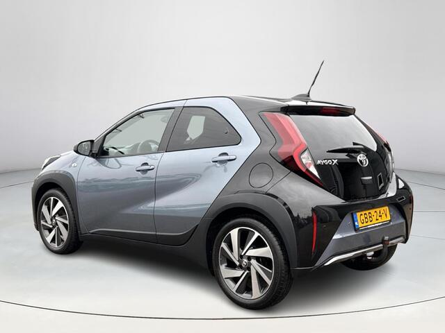 Toyota AYGO X 1.0 VVT-i MT Envy **TREKHAAK/ NAVIGATIE/ PARKEERSENSOREN/ ADAPTIVE CRUISE CONTROL**