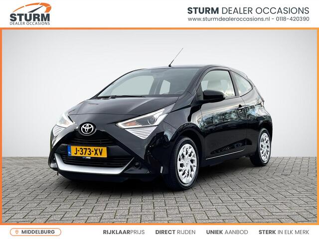 Toyota AYGO 1.0 VVT-i x-play | Airco | Apple Carplay & Android | Achteruitrijcamera | Bluetooth | Rijklaarprijs!