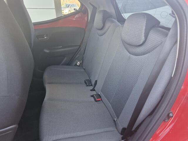Toyota AYGO 1.0 VVT-i x-joy